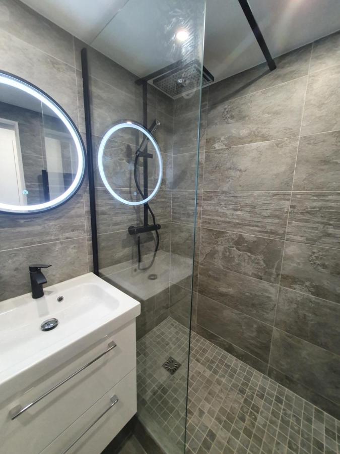 Appartement En Bord De Mer Кан Екстериор снимка