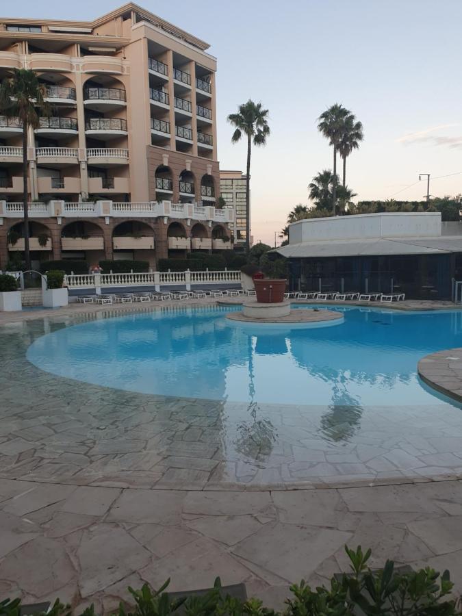 Appartement En Bord De Mer Кан Екстериор снимка